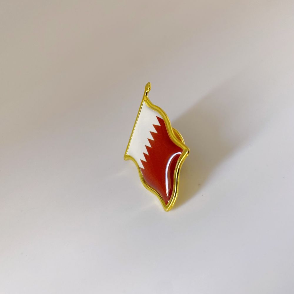 Pin de Solapa con la Bandera d - Men'S Fashion Qatar reseña y precio